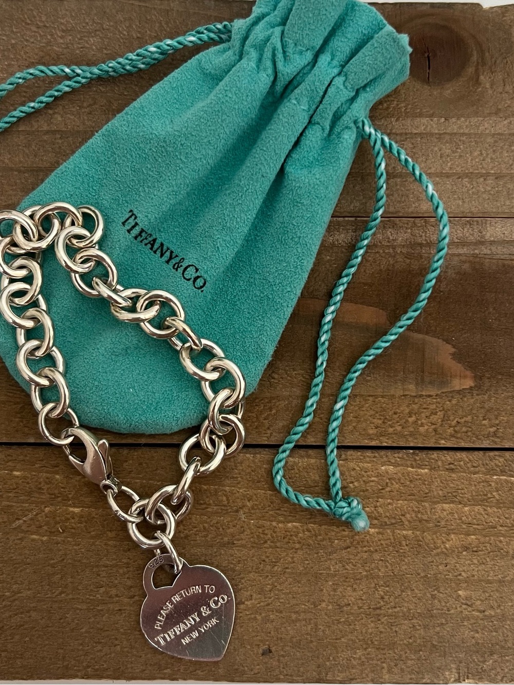 TIFFANY & CO. Silver Heart Tag Link Bracelet with Tiffany Blue Pouch